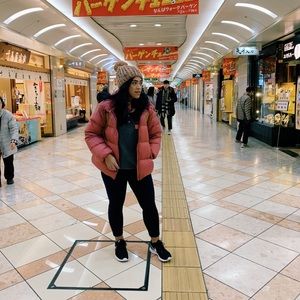 Meet your Posher, Stephanie